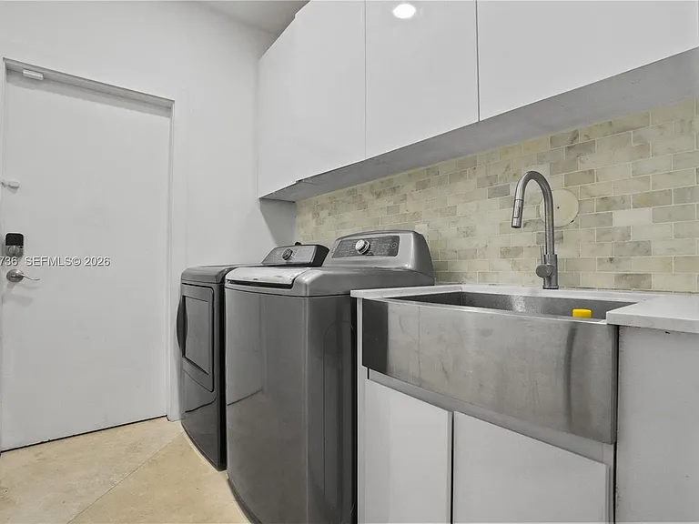 2569 Eagle Run Ln — Photo 58