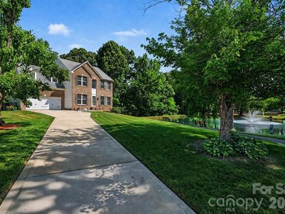 10904 Carver Pond Rd, Charlotte, NC, 28269