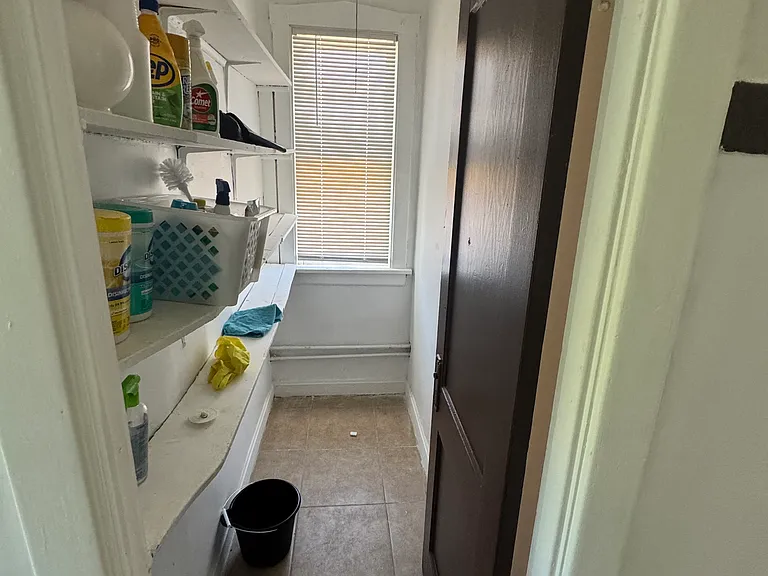 5610 S Carpenter St #2 — Photo 4