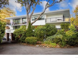 1159 Beach Dr #402, Oak Bay, BC