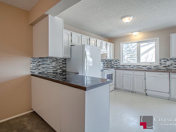 4th image of 1190 Ranchview Rd NW #72