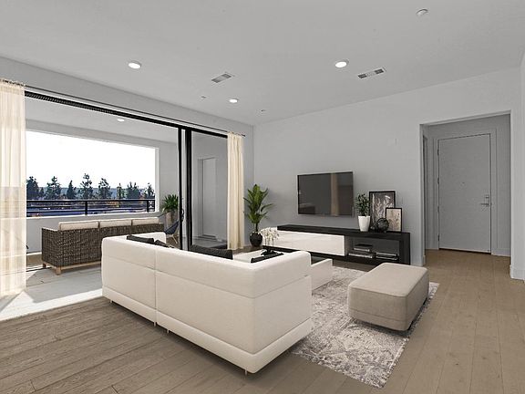 Extended Indoor Outdoor Living Concept