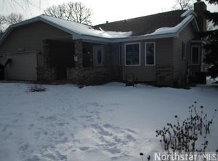 10582 Drake St NW, Coon Rapids, MN 55433