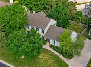 990 S Springdale Rd, Waukesha, WI 53186