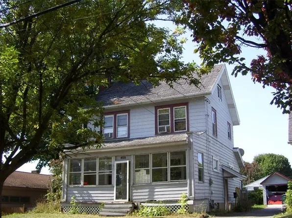 458 Plymouth Dr, Syracuse, NY 13206