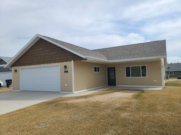 705 Preserve Place Rd, Bottineau, ND 58318