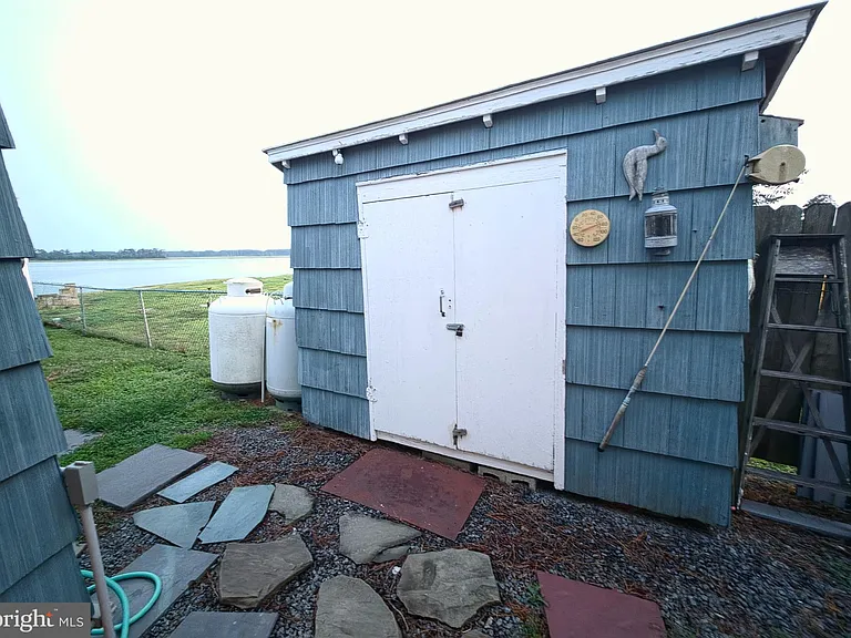 32172 River Rd — Photo 21