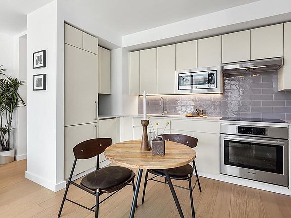 5th image of 1790 3rd Ave #402