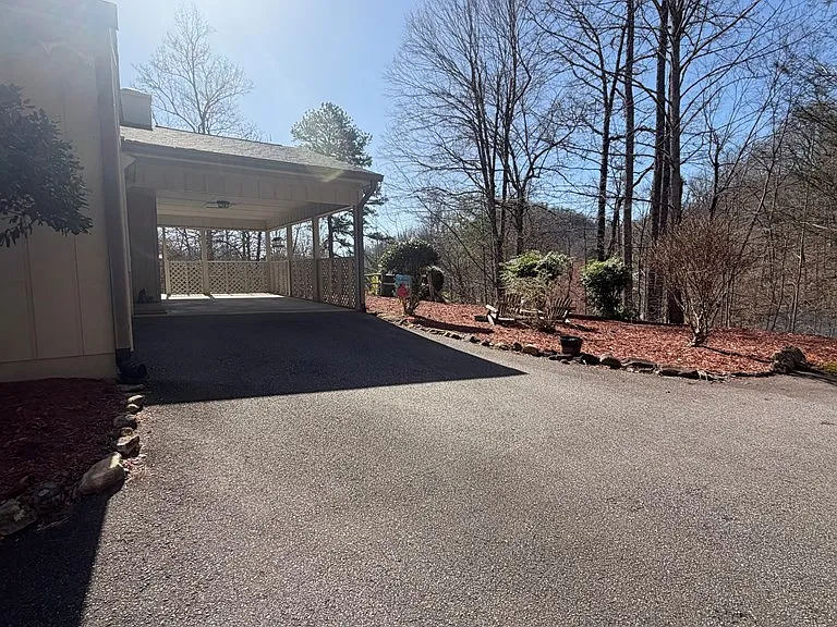 810 Oak Creek Rd #C — Photo 3