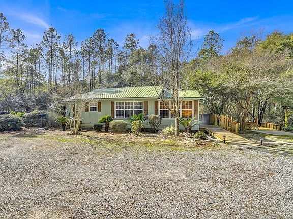 2nd image of 1818 Rock Hill Rd