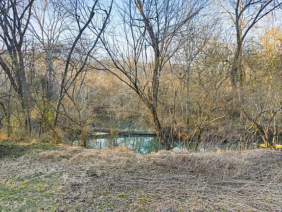 3rd image of 12 Burnt Mill Cir
