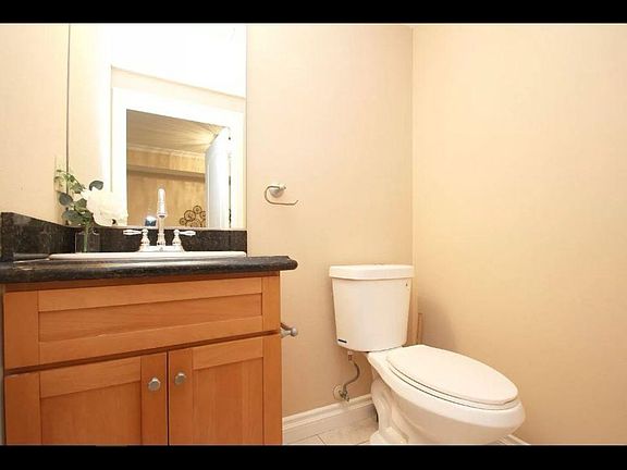 3rd image of 2307 Miravista Ave #108