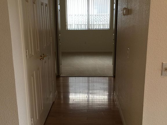 5th image of 7497 School House Ln
