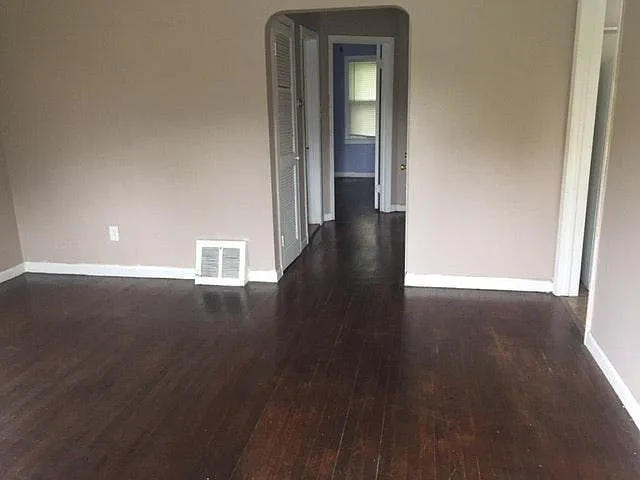 2 bed, 793 sqft, $2,000 — Photo 2