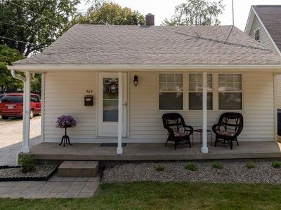563 Dennison Ave, Akron, OH, 44312