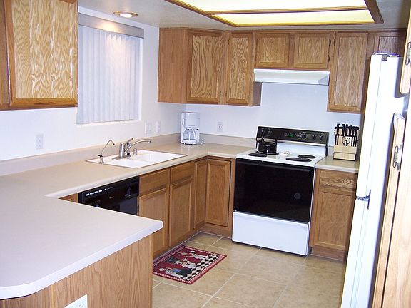 5th image of 2458 Venturer Ln