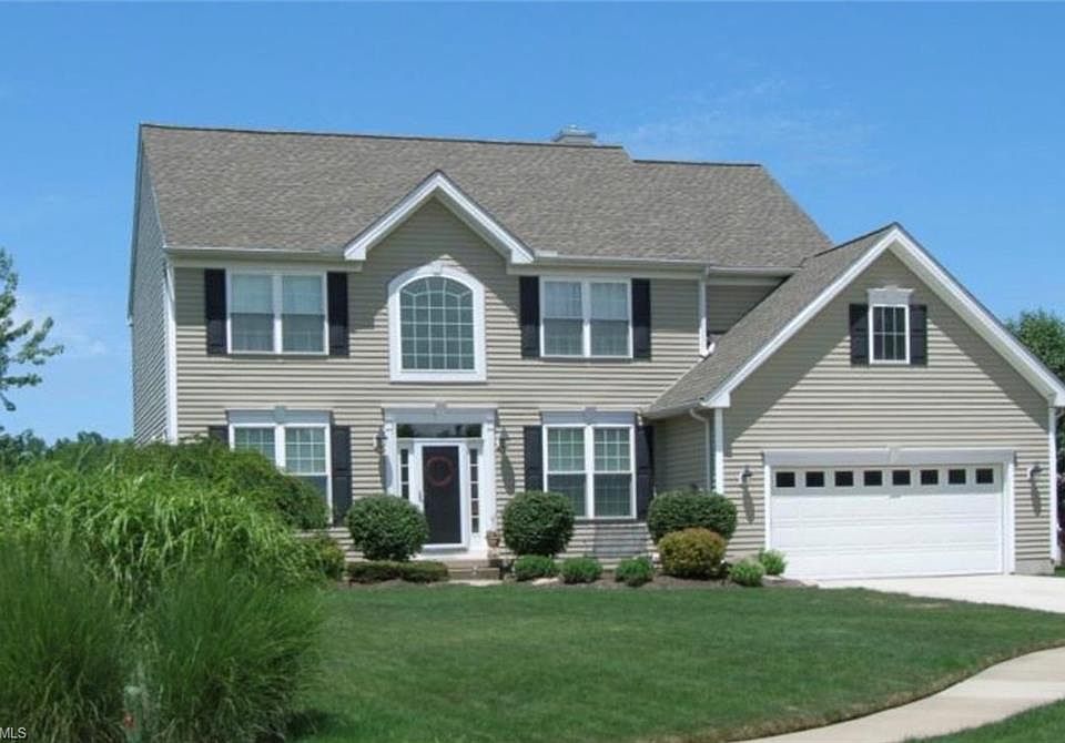 1st image of 376 Cascade Ct