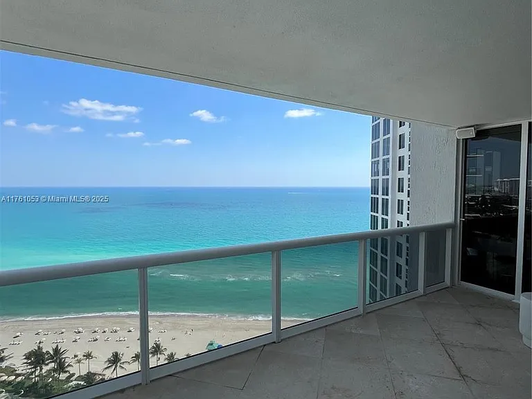 18911 Collins Ave #2607 — Photo 5