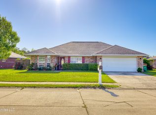 14162 Millie St, Diberville, MS 39540