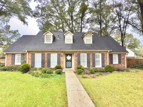 7150 Woodridge Ln, Germantown, TN 38138