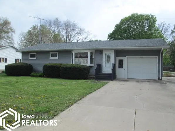 1104 1st St SE, Belmond, IA 50421