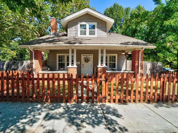204 W Wallace St, Shawnee, OK 74801