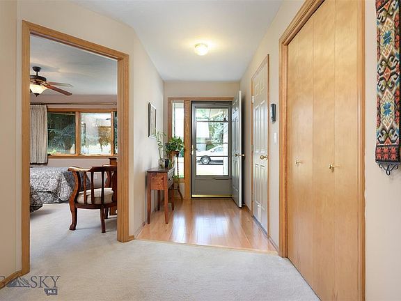 4th image of 3823 Spruce Meadow Dr