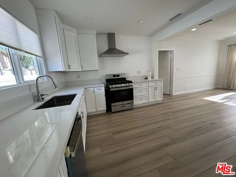 3720 Santa Ana St — Photo 3
