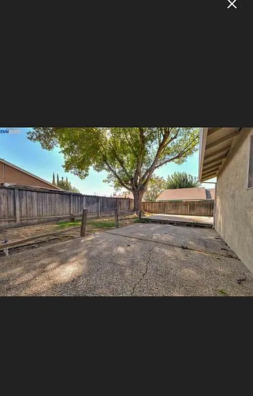 915 Almond Blossom Dr — Photo 9