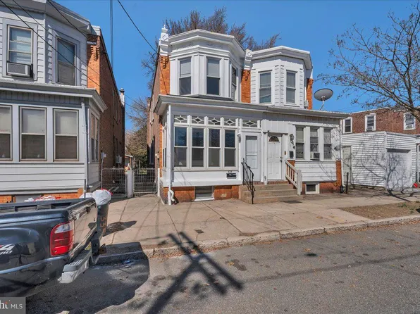 333 8th St, Gloucester City, NJ 08030