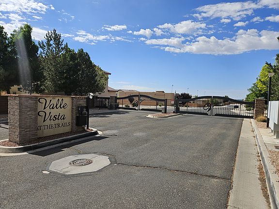 2nd image of 7204 Valle Jardin Ln NW