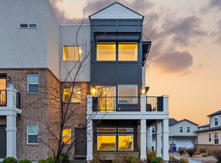 1196 W Clark Ln, Farmington, UT 84025