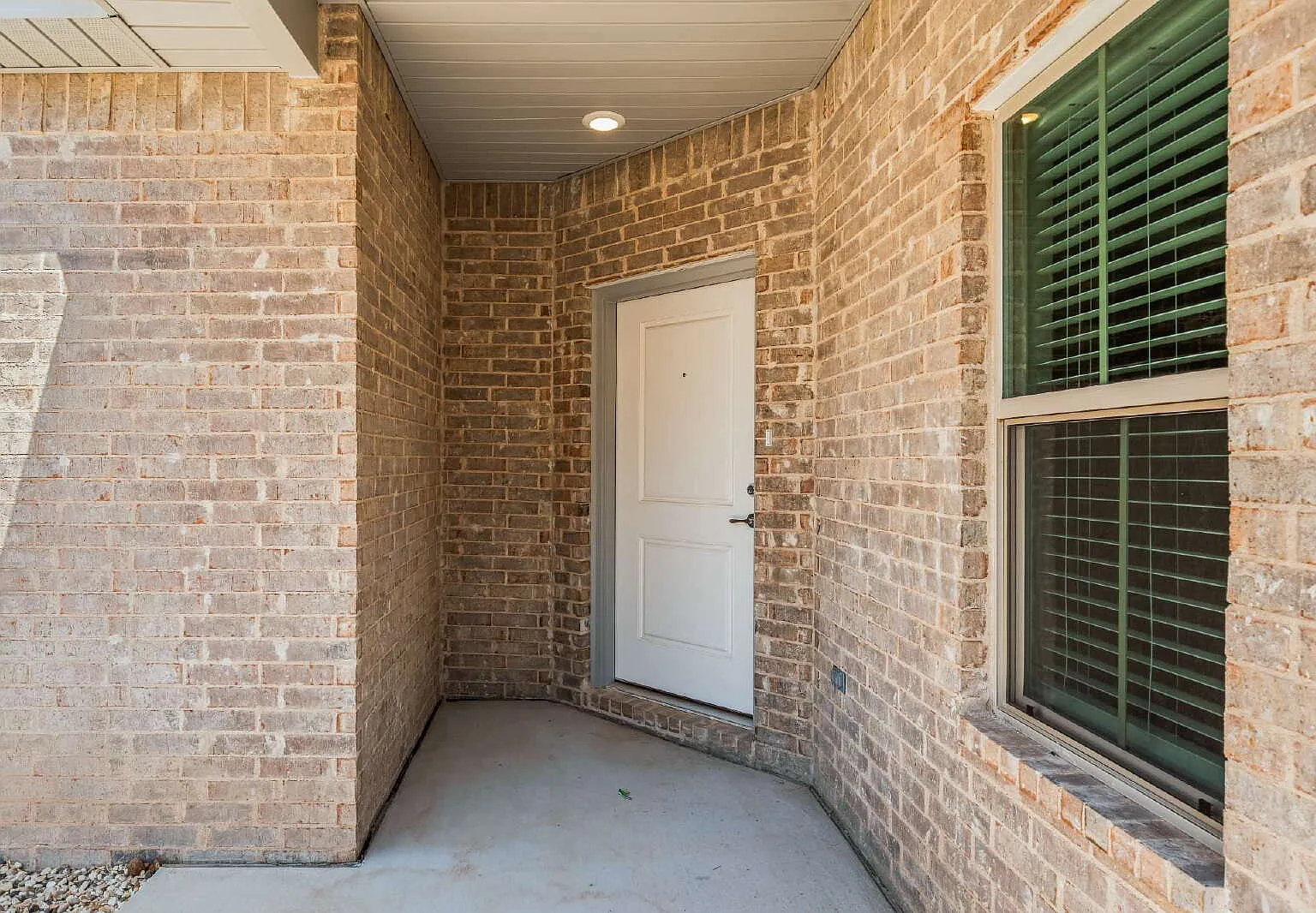 2 bed, 2.0 bath, 1276 sqft, $1,595 — Photo 4