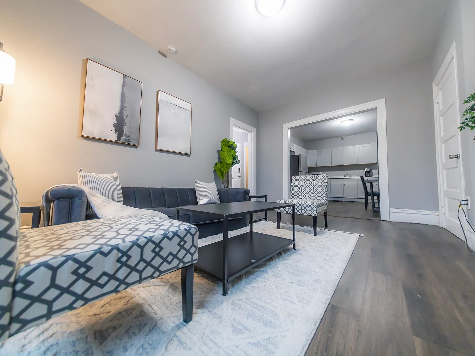 3 bed, 1500 sqft, $550 — Photo 3