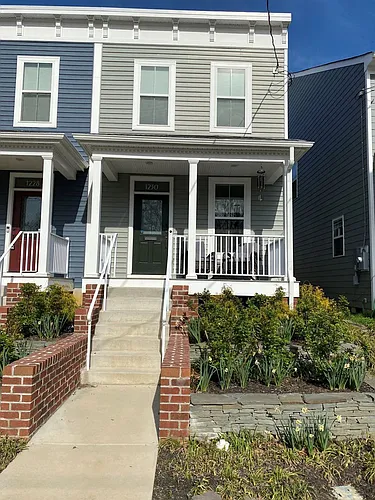 1230 N 31st St Photo 1