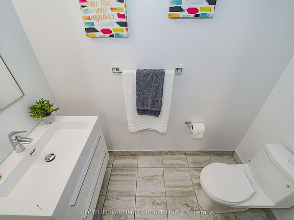 4th image of 18 Rouge Valley Dr W #105C
