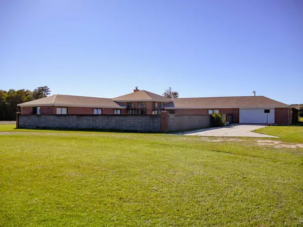 8747 Jack Springs Rd, Atmore, AL 36502