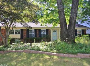69 Warwick Rd, Little Rock, AR 72205