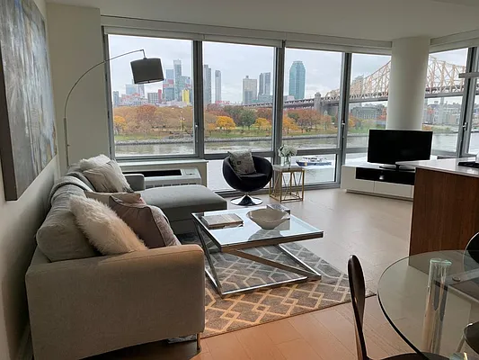 Rented by Owner | media 56