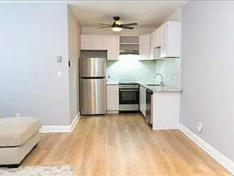 140 Chestnut St #605 — Photo 4