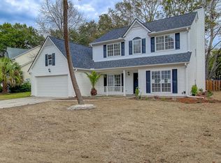 1937 Oak Tree Ln, Mount Pleasant, SC 29464