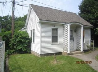 38 Fairfax Rd, Worcester, MA 01610