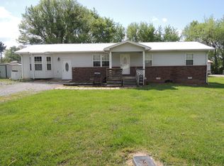 1021 Lincoln Dr, Jamestown, TN 38556