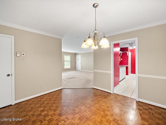 4th image of 278 Salisbury Sq APT 104