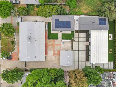 19513 Cantara St, Reseda, CA, 91335