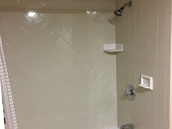 5th image of 5013 Walnut St APT E