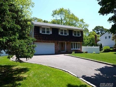 1st image of 6 Caravan Dr