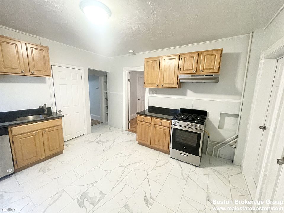 22 Howell St. #1 Boston (Dorchester) Shared Unit Photo 10