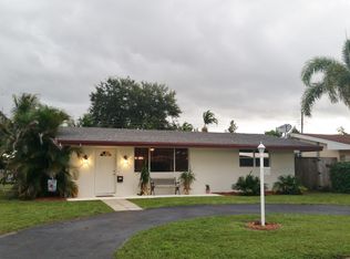 8301 NW 15th St, Pembroke Pines, FL 33024