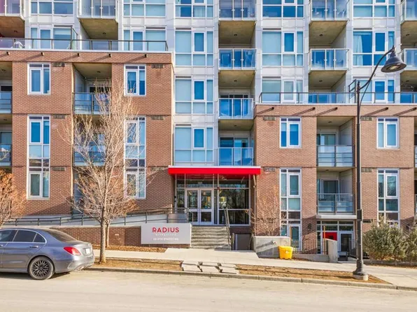 88 S 9th St NE #123, Calgary, AB T2E 4E1